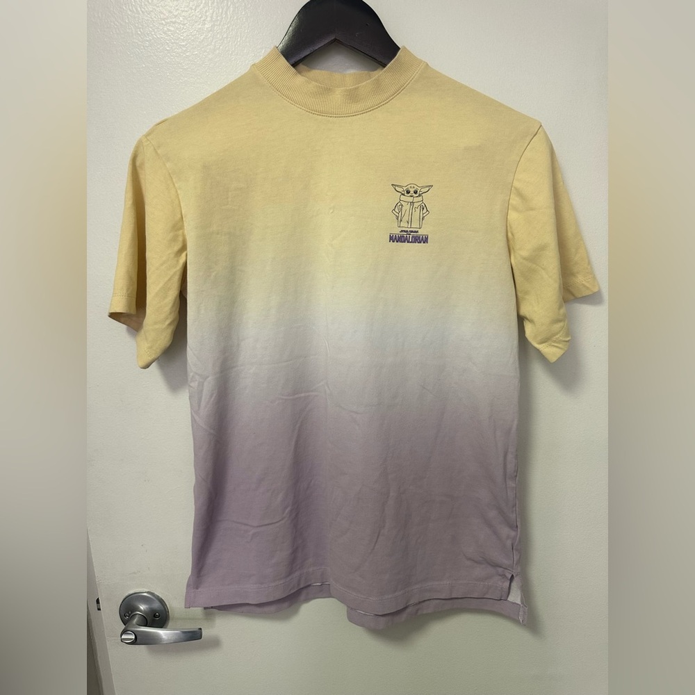 H&M Star Wars The Mandalorian Girls Youth T-shirt Size 12/14 Purple Yellow